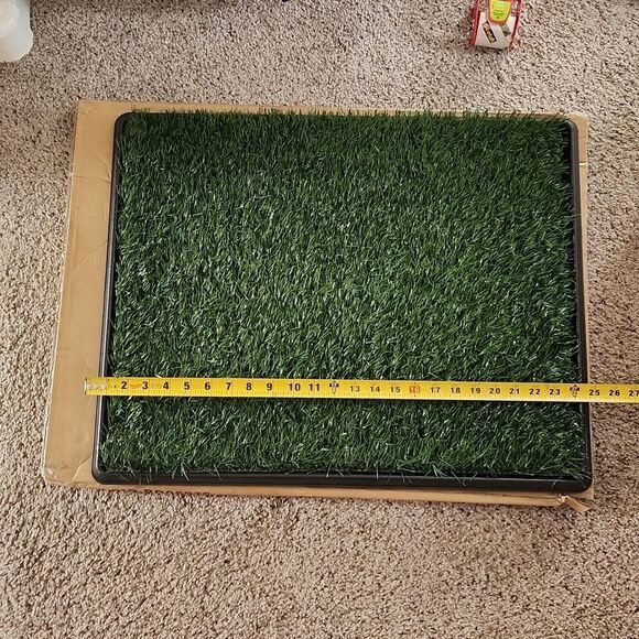 Petmaker Portable‎ Dog Turf Trainer Grass with Tray - Picture 8 of 9